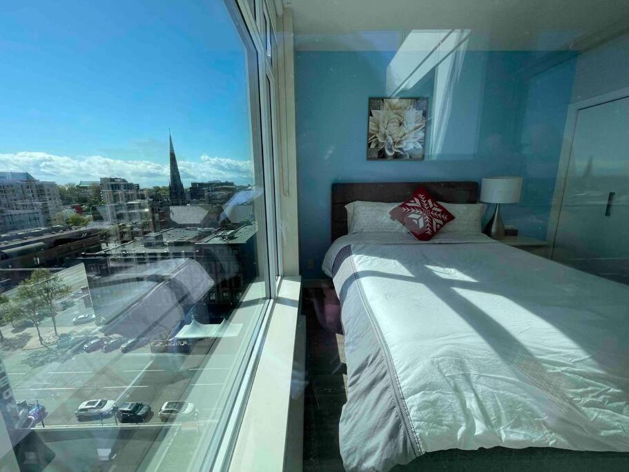 Modern 2 Bedroom Ocean Views Victoria Downtown Free Parking Ngoại thất bức ảnh