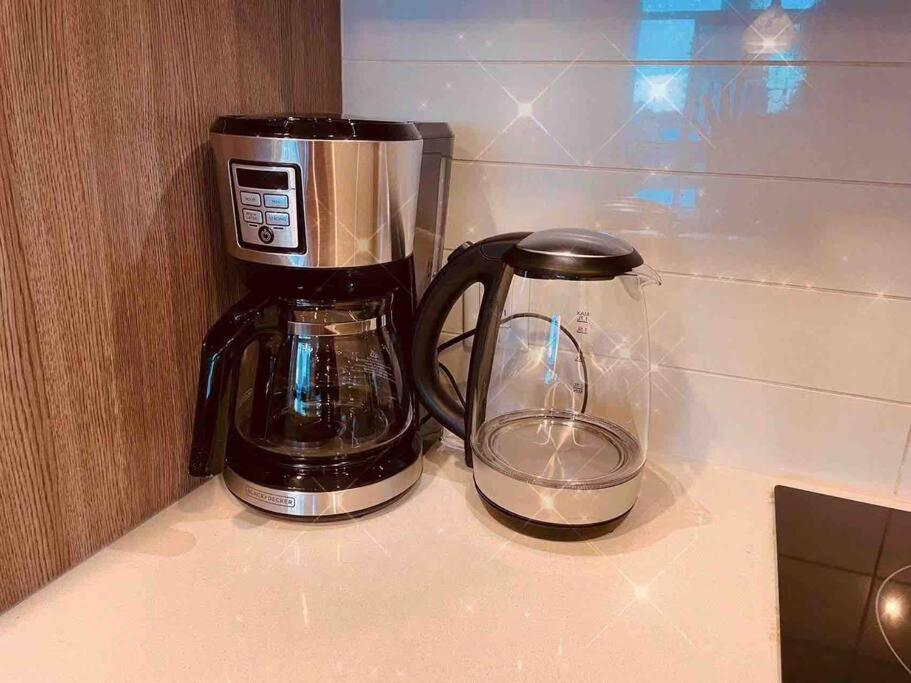 Modern 2 Bedroom Ocean Views Victoria Downtown Free Parking Ngoại thất bức ảnh