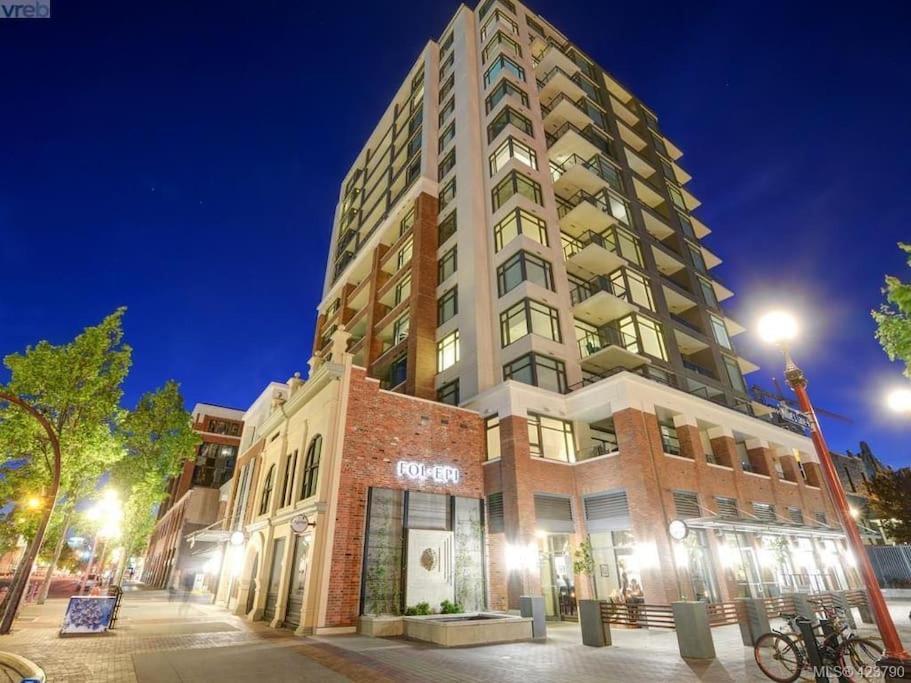 Modern 2 Bedroom Ocean Views Victoria Downtown Free Parking Ngoại thất bức ảnh